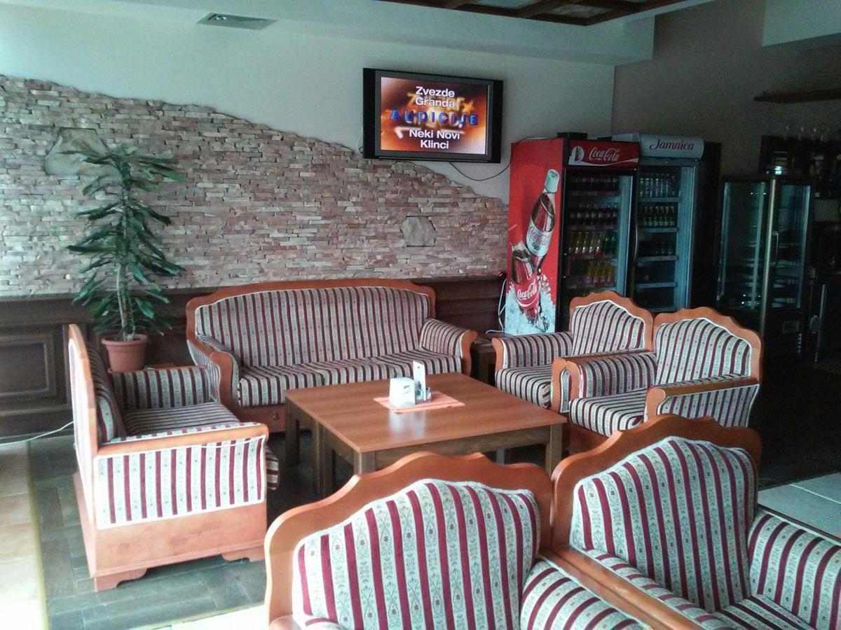 Hotel Monument Mrakovica Buitenkant foto