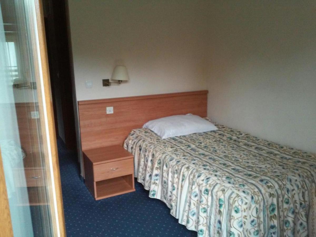 Hotel Monument Mrakovica Buitenkant foto
