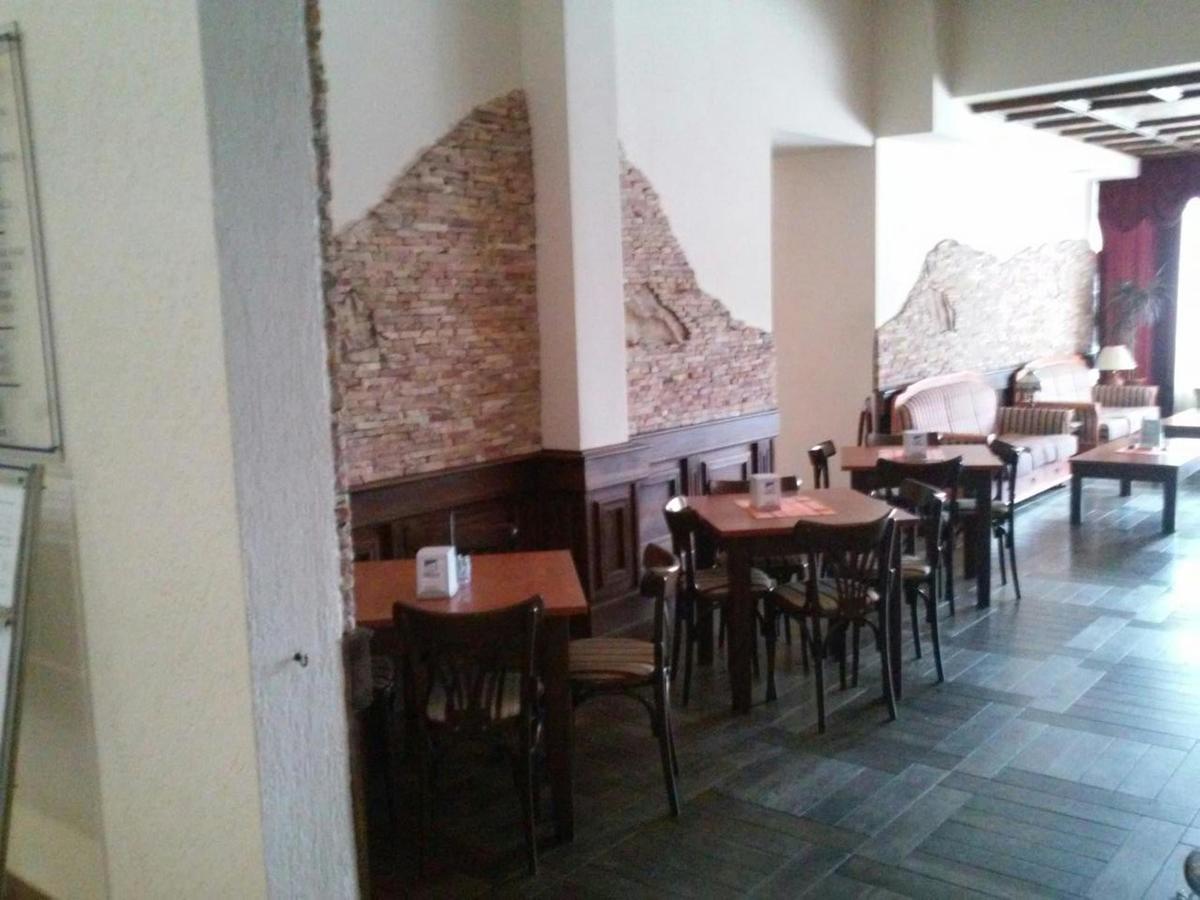 Hotel Monument Mrakovica Buitenkant foto